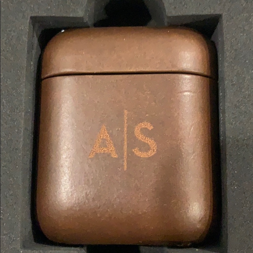 Mark and Grahm monogrammed AirPod case